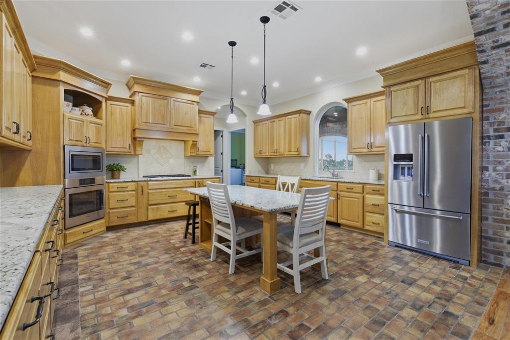 2855 West Tank Farm Road Lake Charles, LA 70605 - Photo 4 of 35
