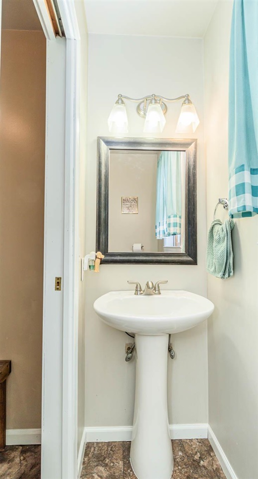 1015 Dobler Road Sterling, MI 48659 - Photo 15 of 21 Gallery Image 15