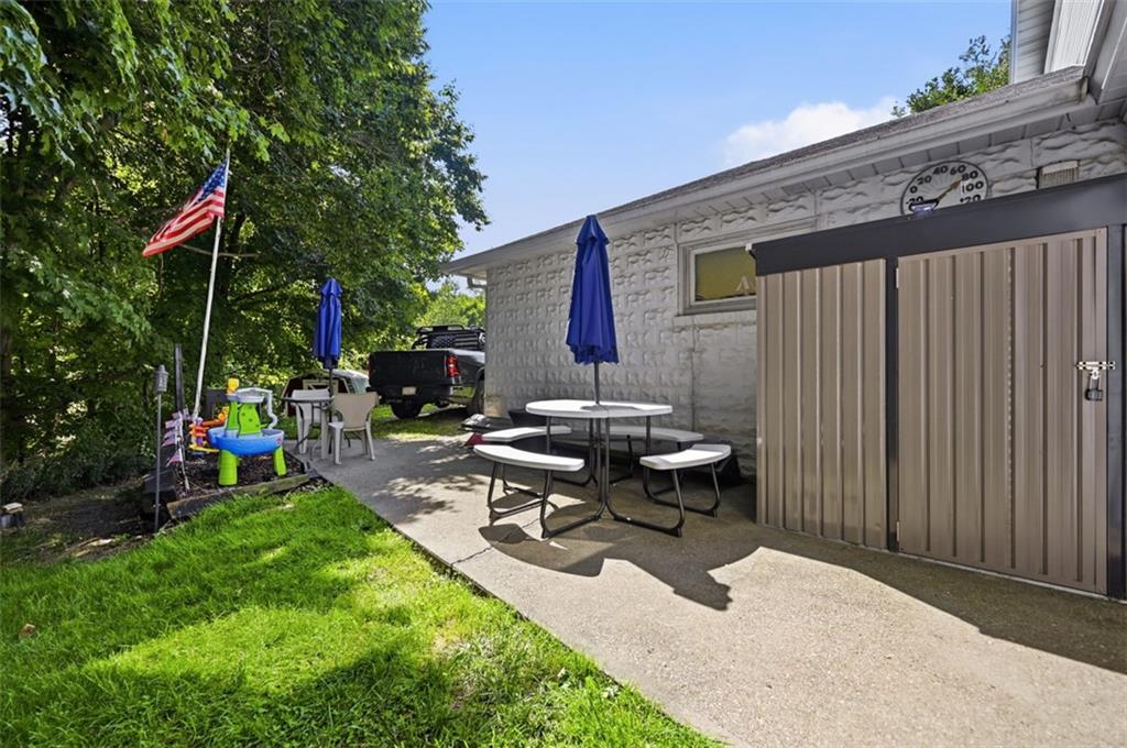 816 Indiana Road Verona, PA 15147 - Photo 21 of 33 Gallery Image 21