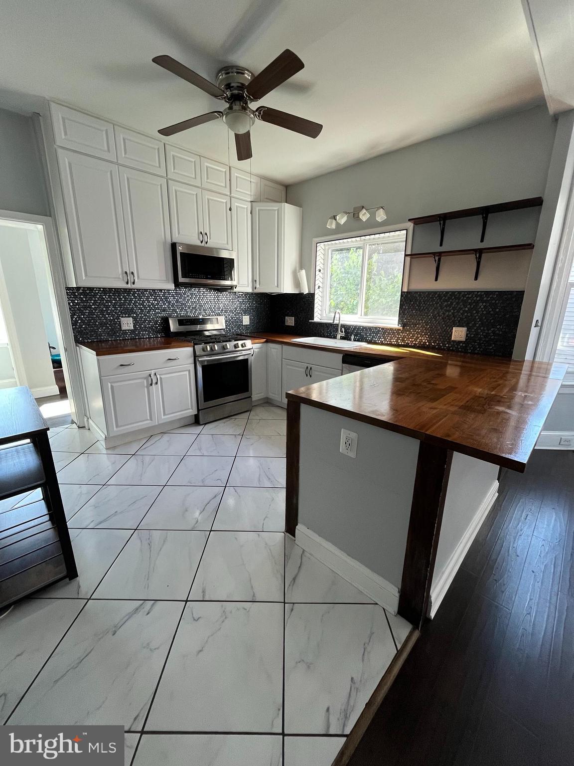 5547 Ridge Avenue Philadelphia, PA 19128 - Photo 27 of 53