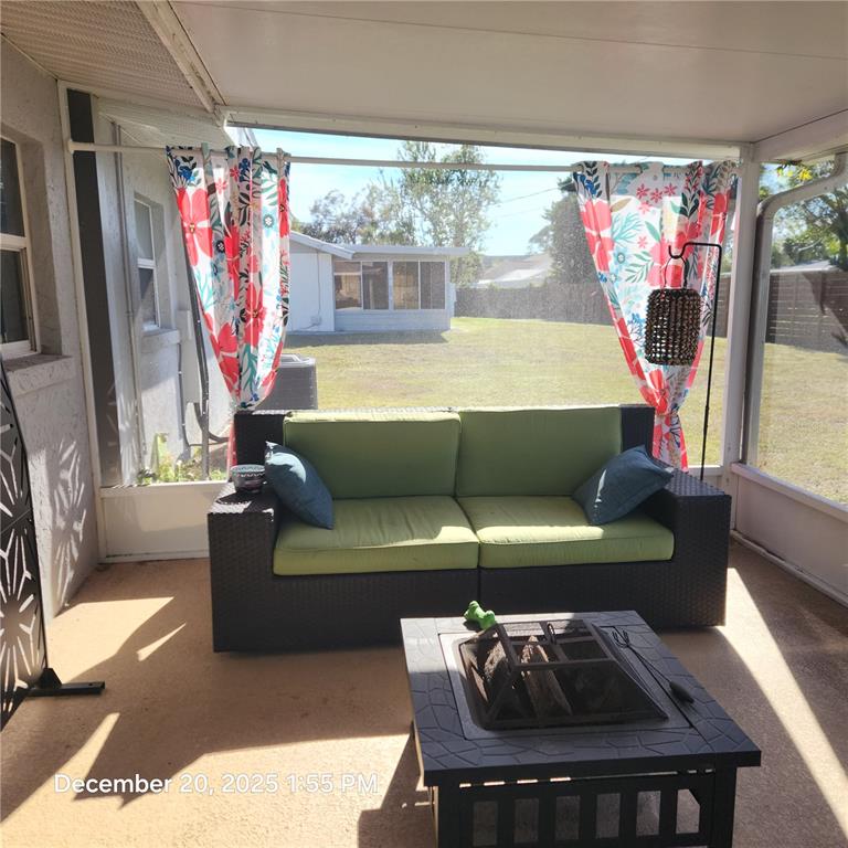 524 Sarabay Road Osprey, FL 34229 - Photo 17 of 22