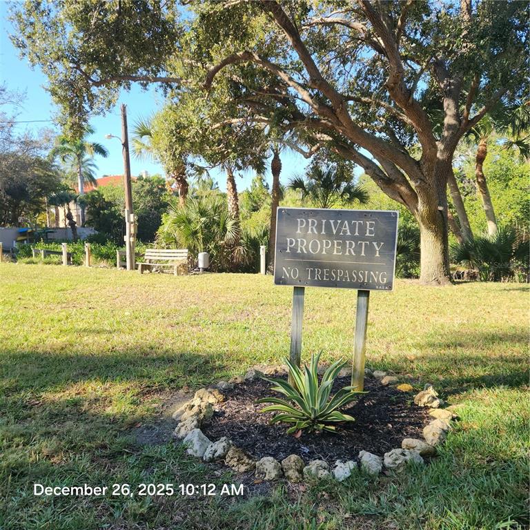 524 Sarabay Road Osprey, FL 34229 - Photo 19 of 22