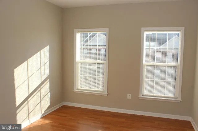 $3,300 | 22257 Waterberry Terrace, Ashburn, VA 20148