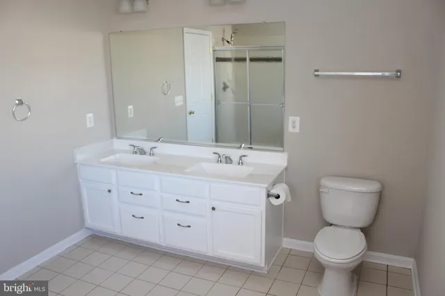 $3,300 | 22257 Waterberry Terrace, Ashburn, VA 20148