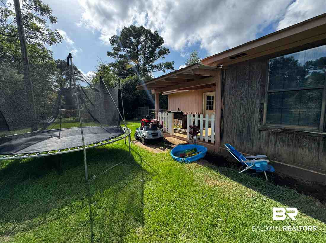 12116 Virginia Avenue Foley, AL 36535 - Photo 8 of 54 Gallery Image 8