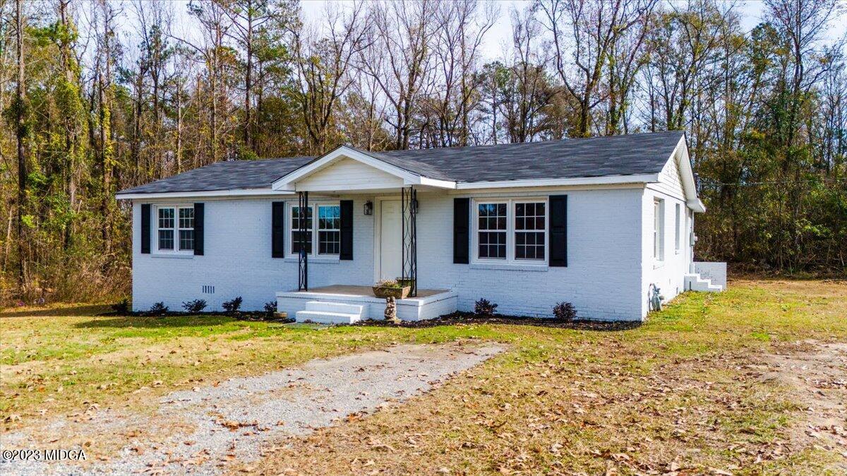 196 Garrison Road Macon, GA 31211 - Photo 1 of 31 01-DJI_20231213123259_0001_D
