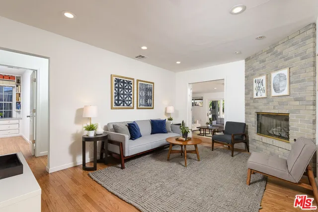 $4,995 | 13451 Friar Street, Valley Glen, CA 91401