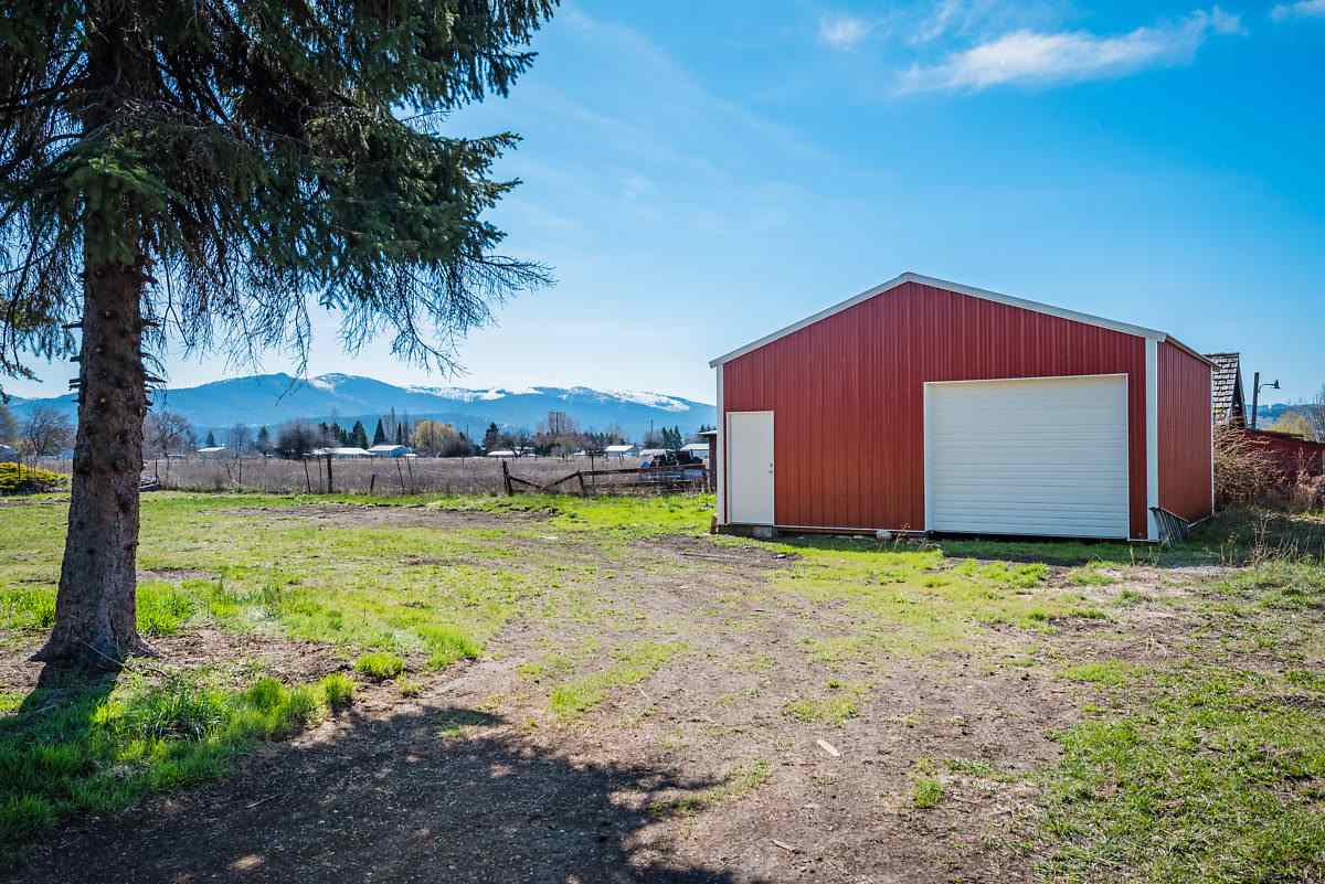 4502 North Corrigan Road Otis Orchards, WA 99027 - Photo 5 of 15 Gallery Image 5