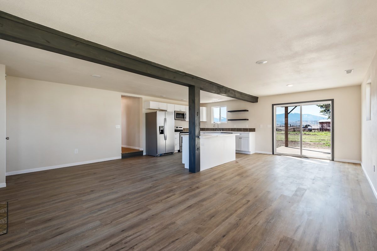 4502 North Corrigan Road Otis Orchards, WA 99027 - Photo 6 of 15 Gallery Image 6