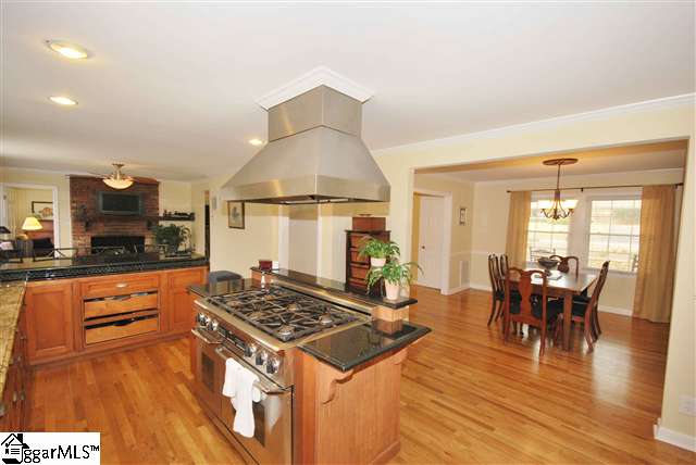 135 Shoreham Road Spartanburg, SC 29307 - Photo 13 of 25 Gallery Image 13