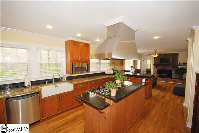 135 Shoreham Road Spartanburg, SC 29307 - Photo 17 of 25 Gallery Image 17