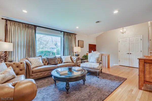 $825,000 | 23 Shelley Road, Springfield, NJ 07081