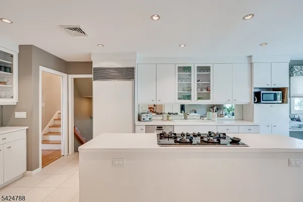 $825,000 | 23 Shelley Road, Springfield, NJ 07081