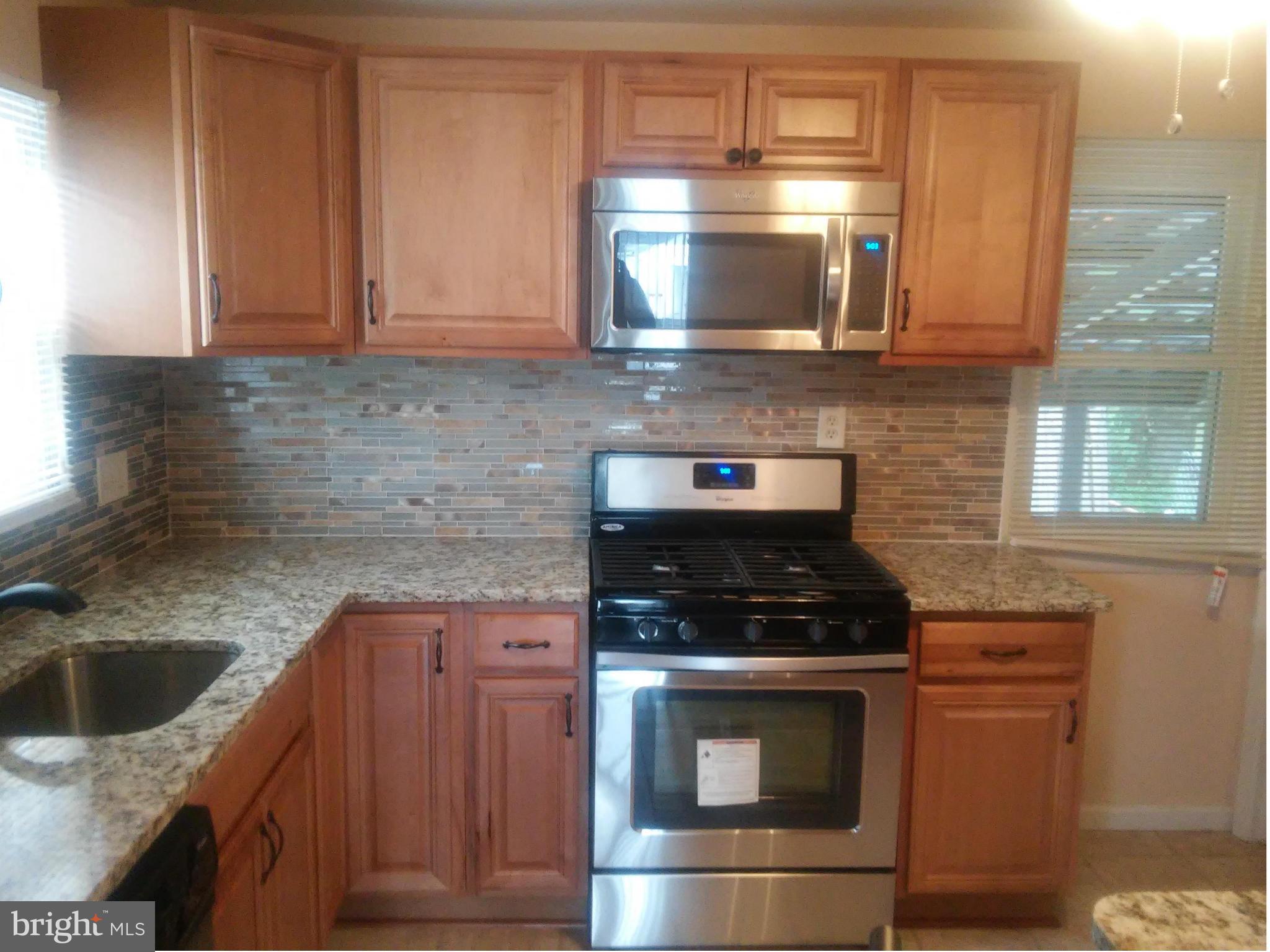 6227 Tramore Road Baltimore, MD 21214 - Photo 3 of 30 Kitchen