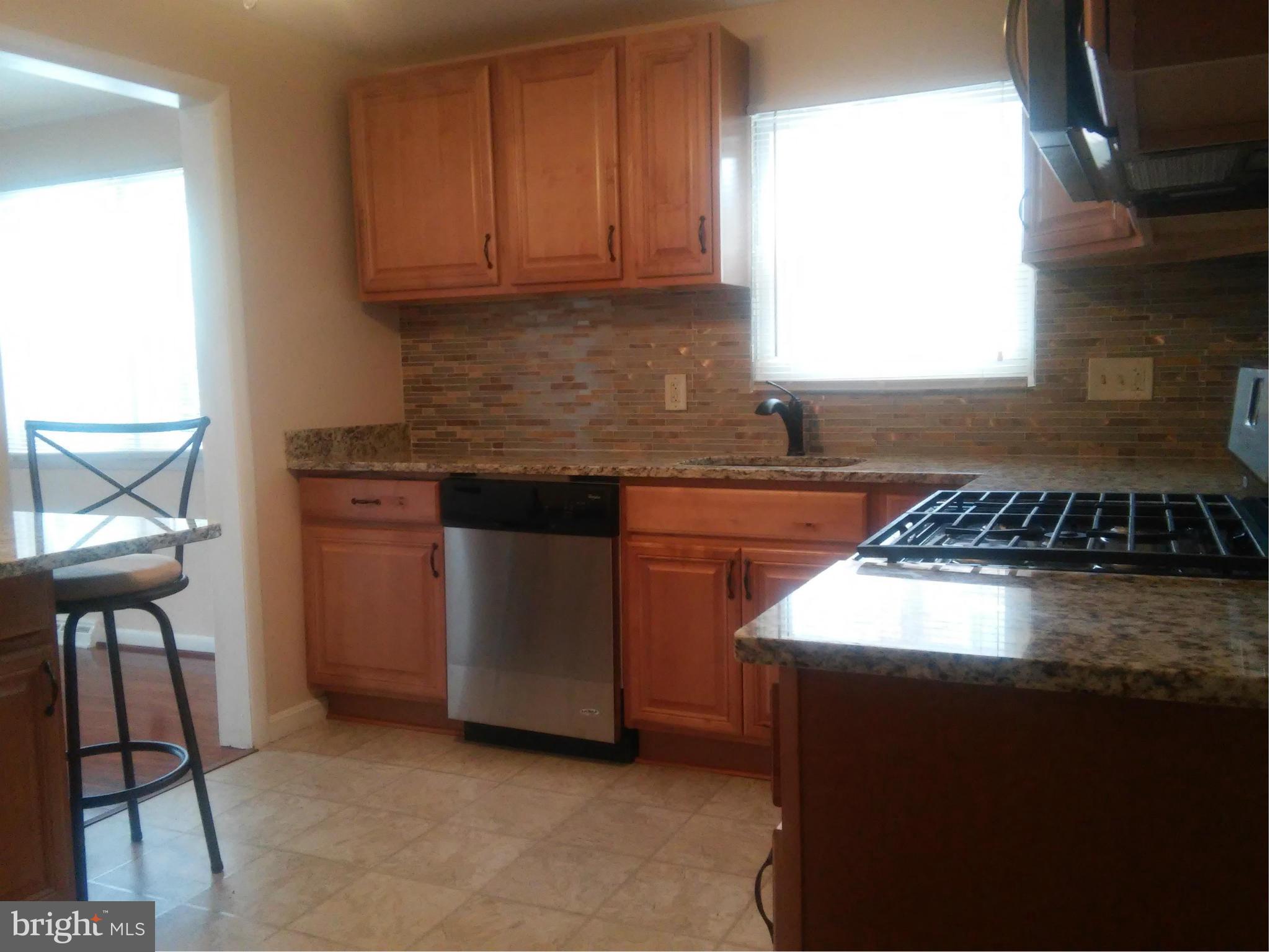 6227 Tramore Road Baltimore, MD 21214 - Photo 4 of 30 Kitchen