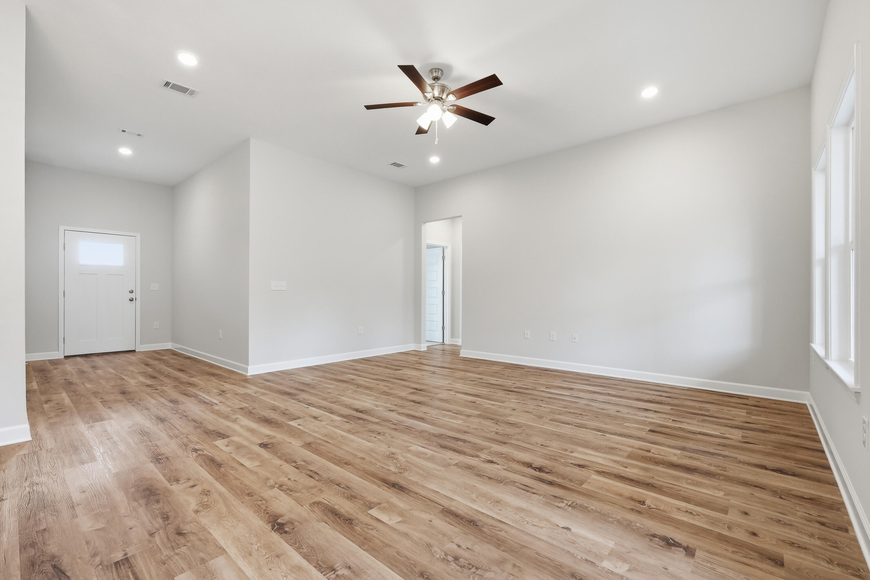 6060 John Nix Road Crestview, FL 32539 - Photo 7 of 26 1