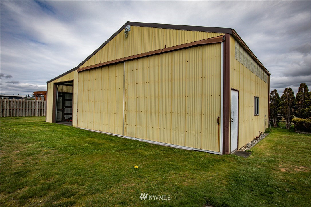 2587 Sunlight Beach Road Clinton, WA 98236 - Photo 20 of 28 Gallery Image 20