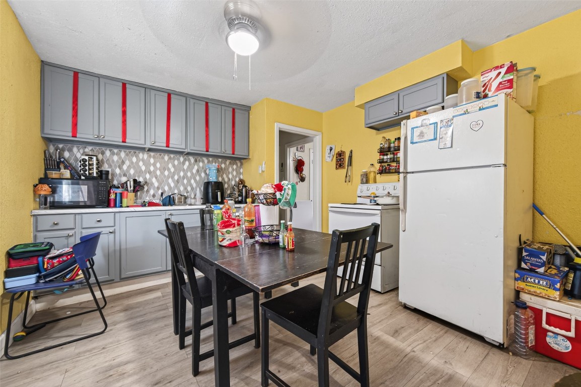 7355 Iwo Jima Road Houston, TX 77033 - Photo 11 of 14