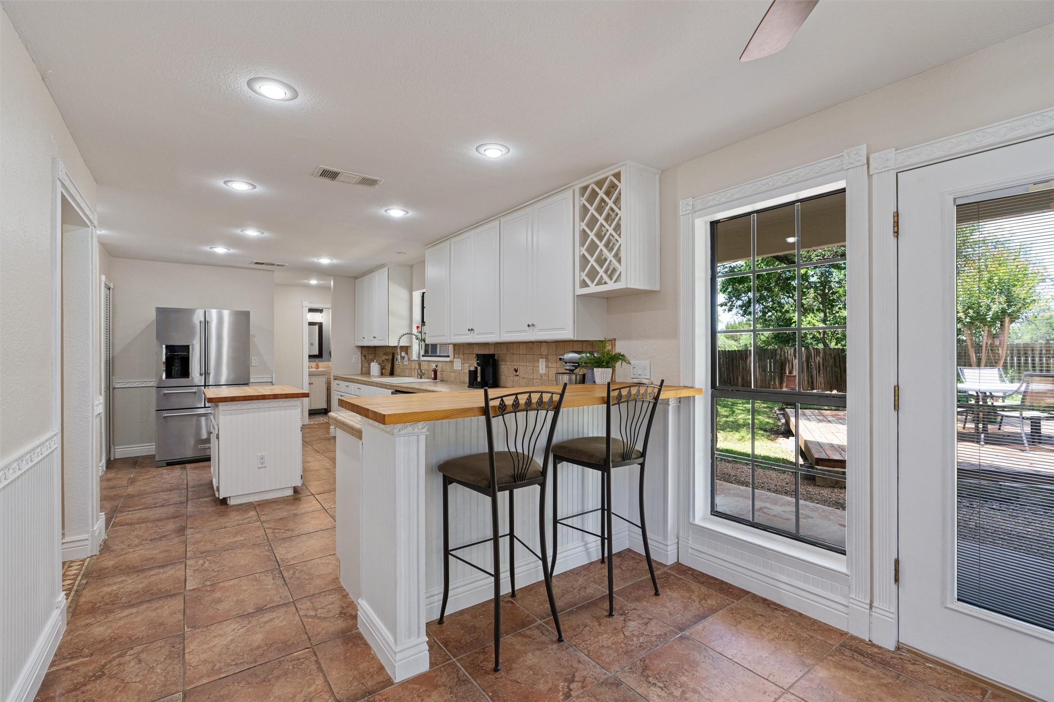 3026 Gabriel View Drive Georgetown, TX 78628 - Photo 4 of 40