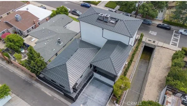 $2,800 | 2941 Mary Street, Unit 3, La Crescenta, CA 91214