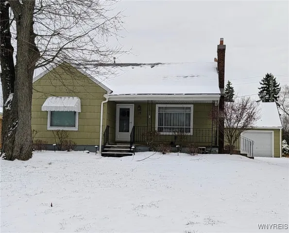 $249,900 | 17 Belmont Drive, West Seneca, NY 14224