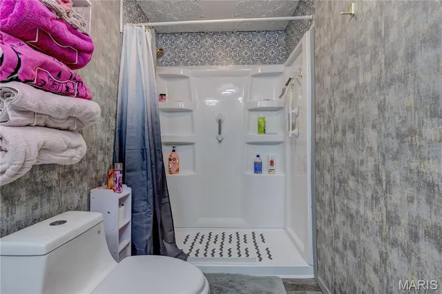 $149,000 | 710 Sherman Street, Charleston, MO 63834