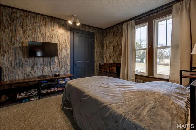 $149,000 | 710 Sherman Street, Charleston, MO 63834