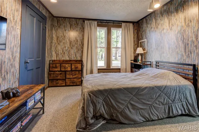 $149,000 | 710 Sherman Street, Charleston, MO 63834