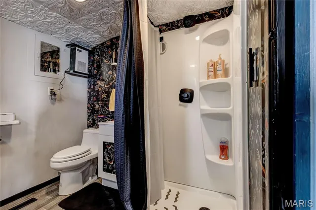 $149,000 | 710 Sherman Street, Charleston, MO 63834