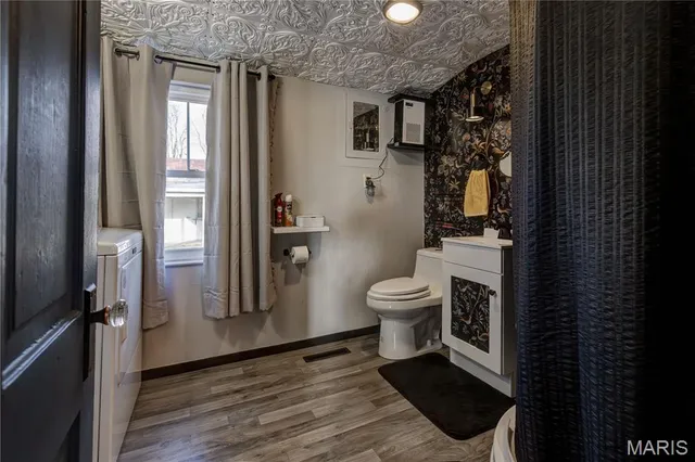 $149,000 | 710 Sherman Street, Charleston, MO 63834