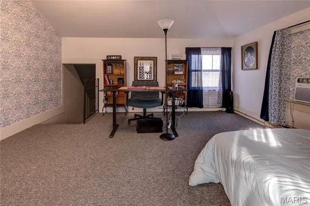 $149,000 | 710 Sherman Street, Charleston, MO 63834