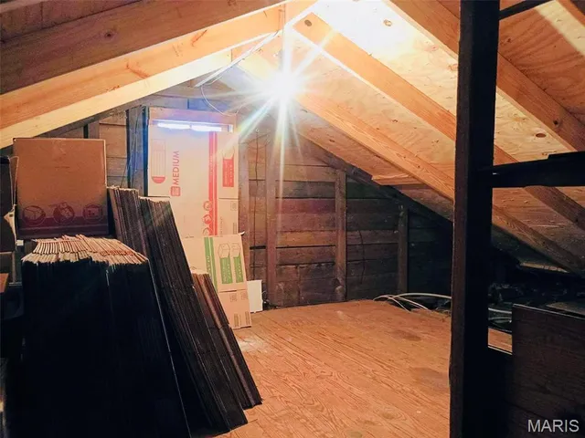 $149,000 | 710 Sherman Street, Charleston, MO 63834