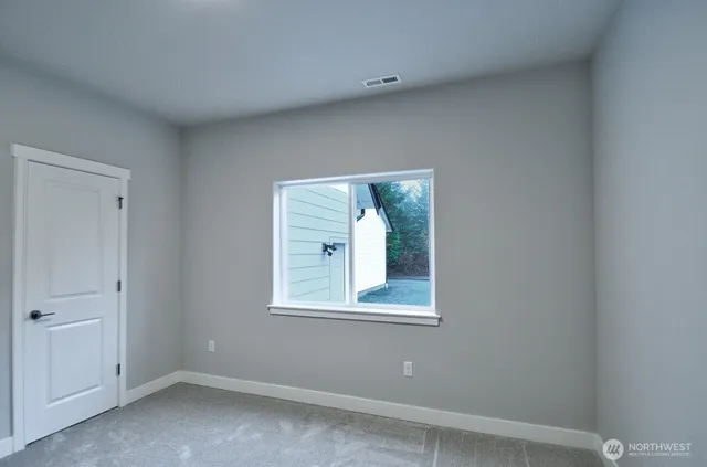 $874,950 | 900 Barbara Lane, Centralia, WA 98531