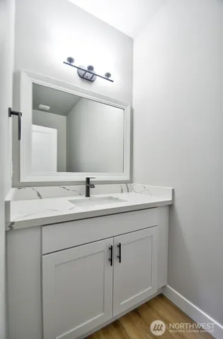 $874,950 | 900 Barbara Lane, Centralia, WA 98531