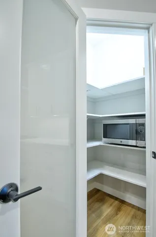 $874,950 | 900 Barbara Lane, Centralia, WA 98531