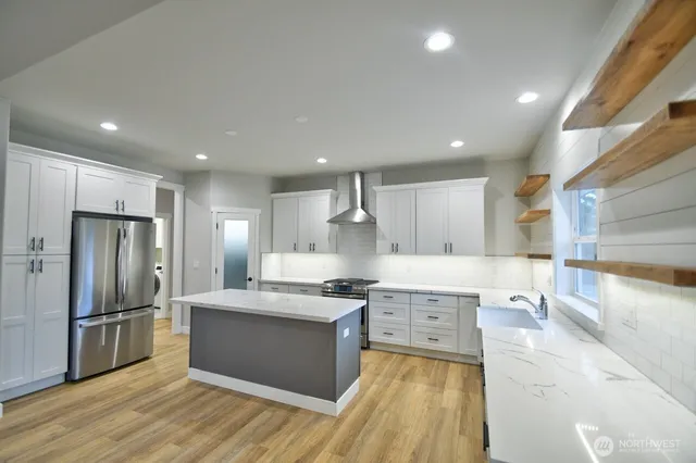 $874,950 | 900 Barbara Lane, Centralia, WA 98531