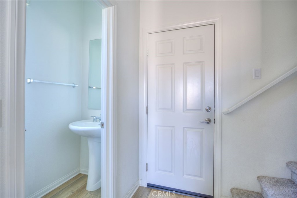 202 Bonita Lane Rialto, CA 92376 - Photo 15 of 43