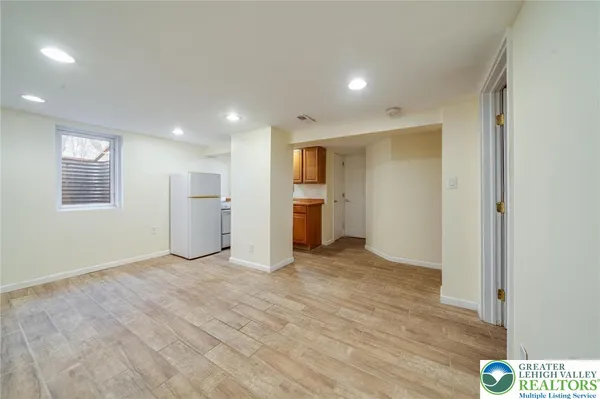 $405,000 | 325 East Saucon Street, Hellertown, PA 18055