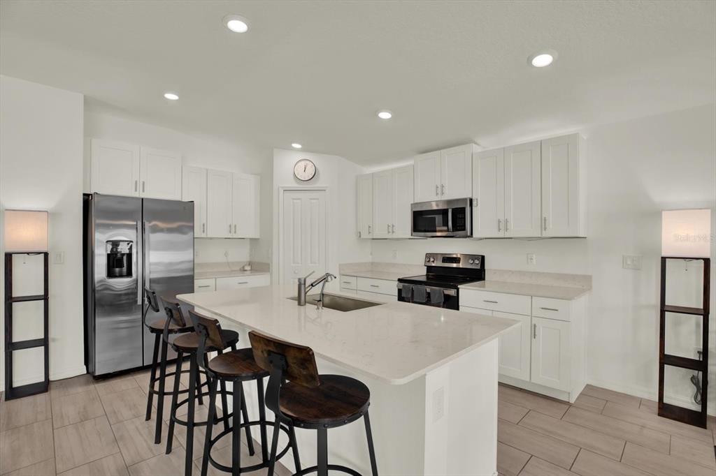 13108 Palmerston Road Riverview, FL 33579 - Photo 11 of 36