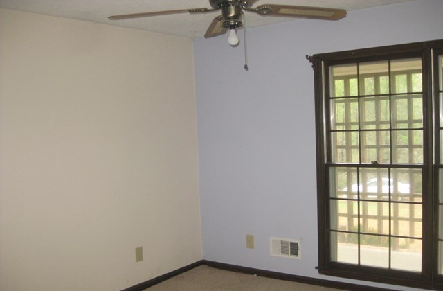 951 Moore Road Columbus, GA 31904 - Photo 10 of 12 Gallery Image 10