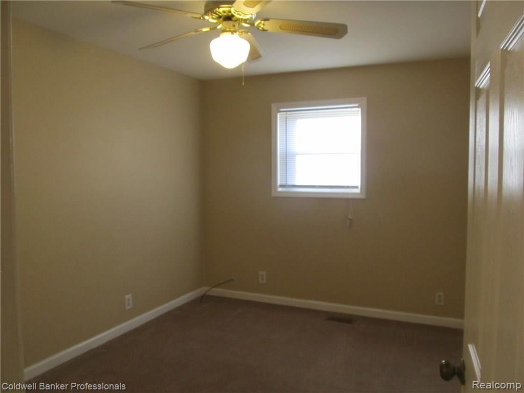 38621 Wade Road Romulus, MI 48174 - Photo 18 of 24 BEDROOM 2