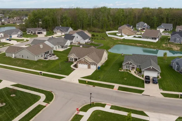 $389,900 | 5609 Bear Creek Pass, Auburn, IN 46706