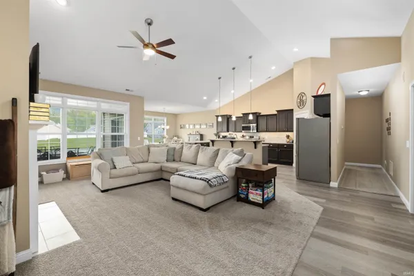 $389,900 | 5609 Bear Creek Pass, Auburn, IN 46706