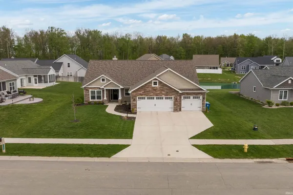 $389,900 | 5609 Bear Creek Pass, Auburn, IN 46706