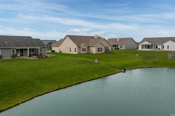 $389,900 | 5609 Bear Creek Pass, Auburn, IN 46706