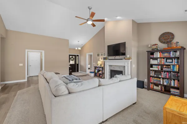$389,900 | 5609 Bear Creek Pass, Auburn, IN 46706