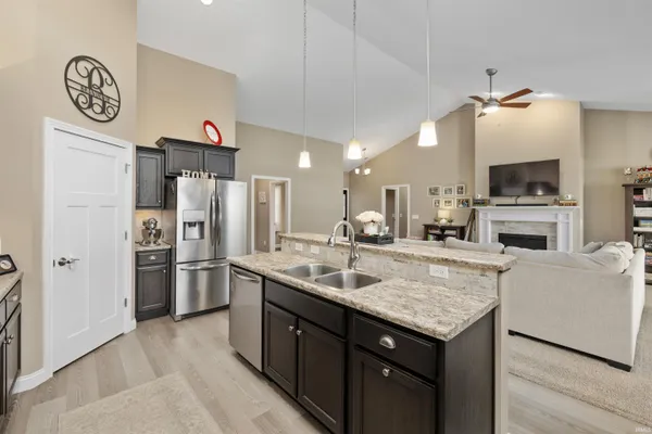 $389,900 | 5609 Bear Creek Pass, Auburn, IN 46706