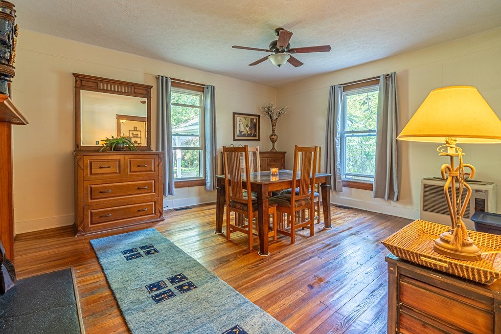 30343 Old Saltworks Road Meadowview, VA 24361 - Photo 10 of 70 Gallery Image 10