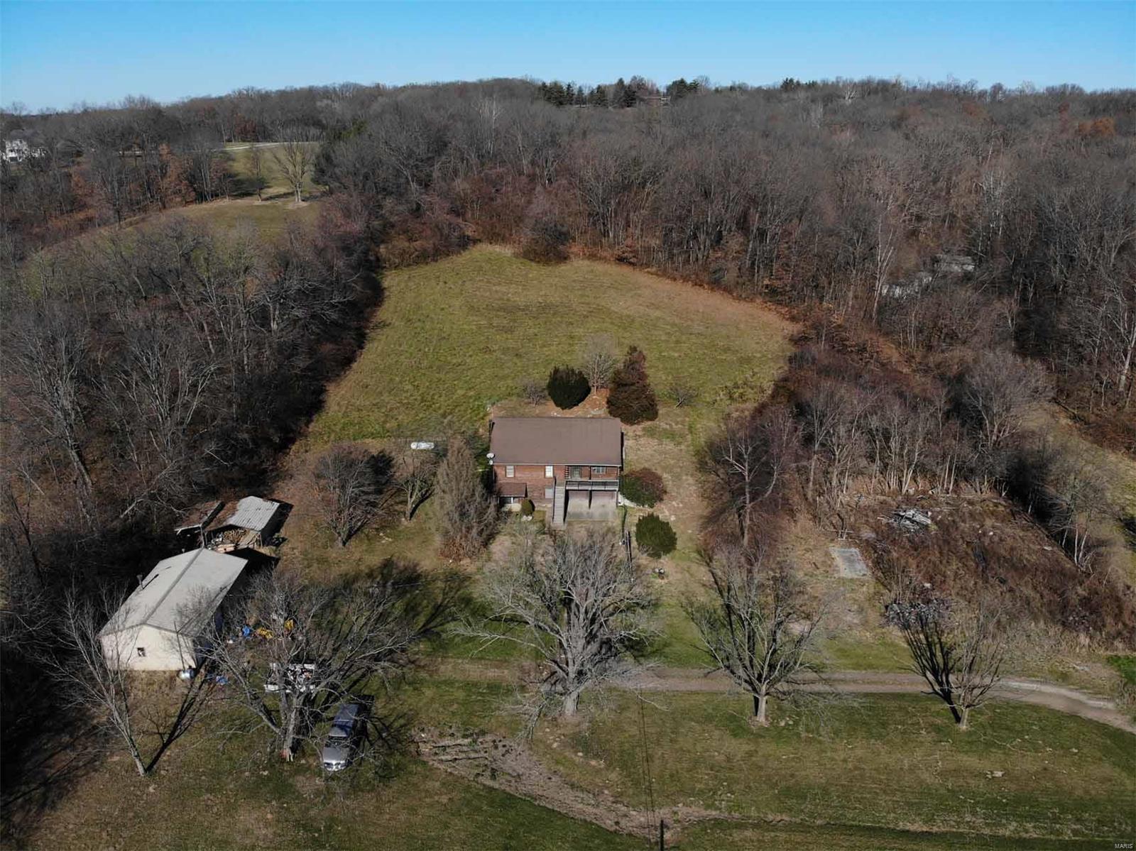 25548 Beltrees Road Dow, IL 62022 - Photo 2 of 26