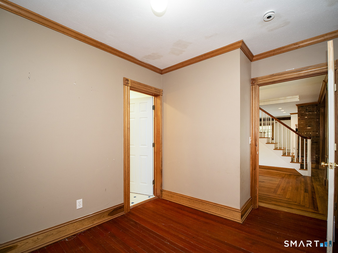 388 Amity Road Woodbridge, CT 06525 - Photo 25 of 39